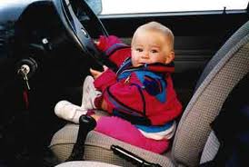 baby in car